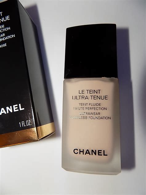 chanel le teint ultra tenue vs lancome|Chanel Ultra Le Teint Foundation .